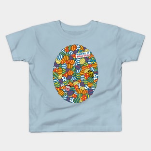 Where is that Egg? Kids T-Shirt